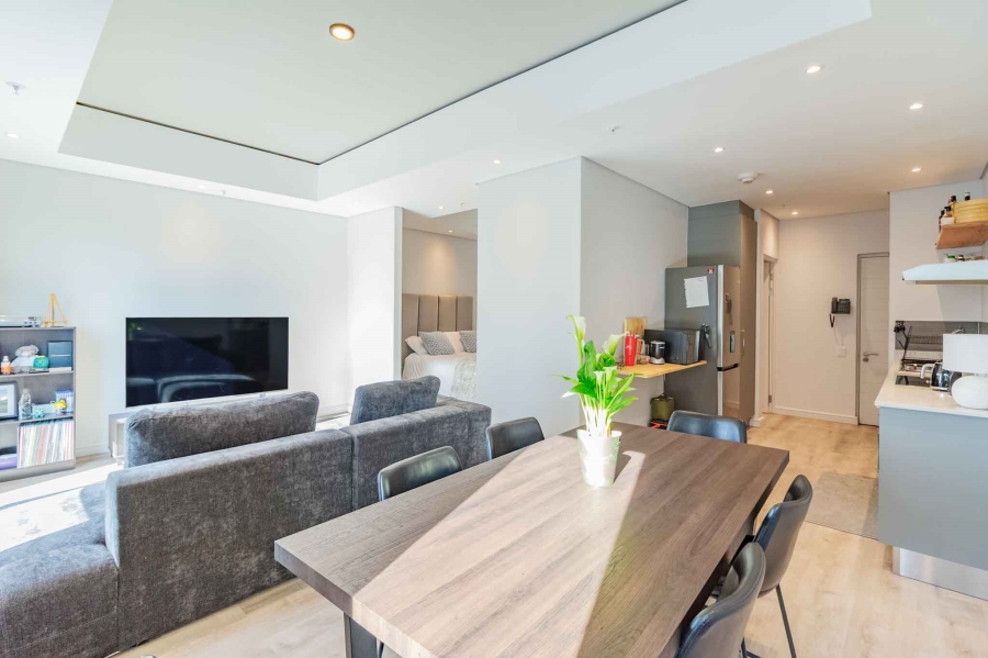 1 Bedroom Property for Sale in Foreshore Western Cape